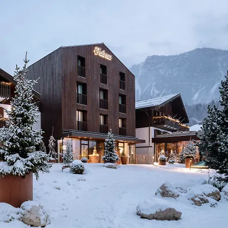 Faloria Mountain 5* Cortina dʼAmpezzo